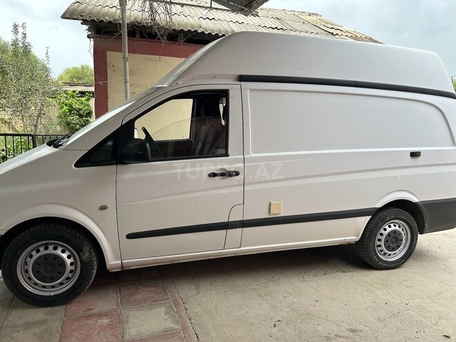 Mercedes Vito 111 2009, 283,000 km - 2.2 l - Salyan