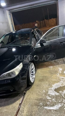BMW 528 2006, 240,000 km - 2.5 l - Bakı