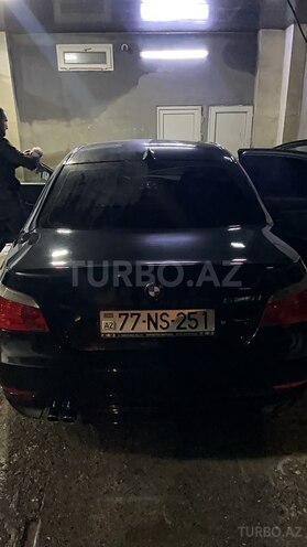 BMW 528 2006, 240,000 km - 2.5 l - Bakı