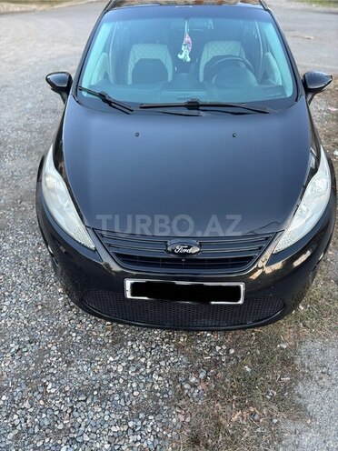 Ford Fiesta 2013, 230,000 km - 1.6 л - Gəncə