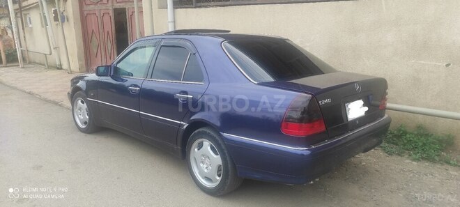 Mercedes C 240 1998, 250,000 km - 2.4 l - Tovuz