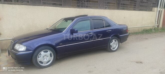 Mercedes C 240 1998, 250,000 km - 2.4 l - Tovuz