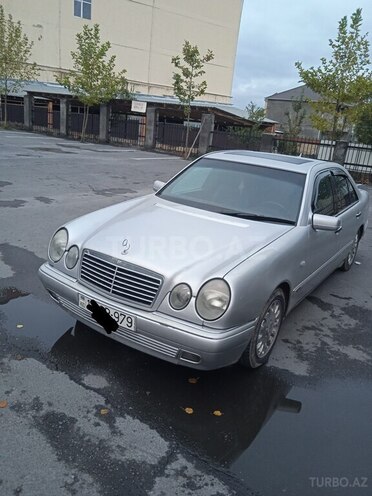 Mercedes E 240 1998, 354,997 km - 2.4 л - Zaqatala