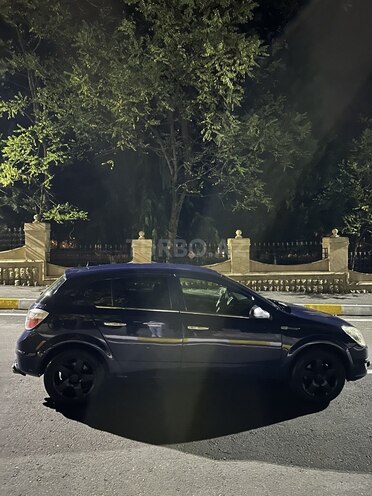 Opel Astra 2006, 434,000 km - 1.3 l - Zaqatala