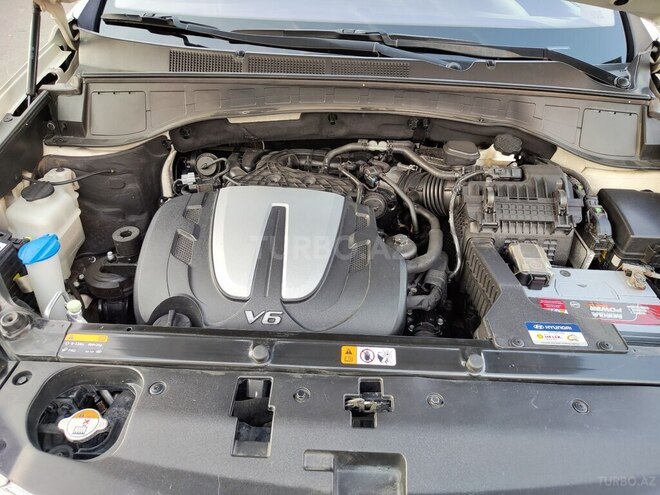 Hyundai Grand Santa Fe 2014, 94,500 km - 3.3 l - Mingəçevir