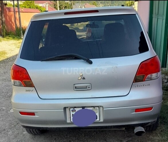 Mitsubishi Airtrek 2002, 347,000 km - 2.0 l - Qusar