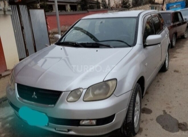 Mitsubishi Airtrek 2002, 347,000 km - 2.0 l - Qusar
