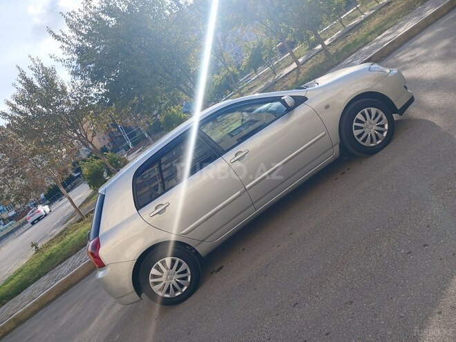Toyota Corolla 2005, 167,000 km - 1.4 л - Bakı