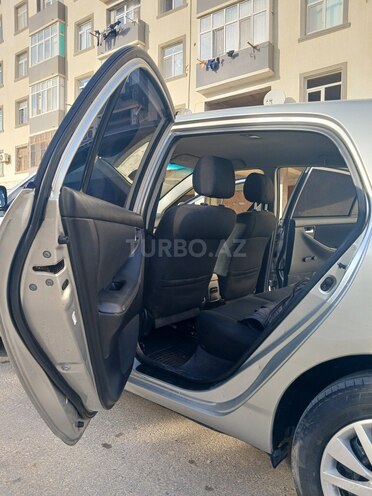 Toyota Corolla 2005, 167,000 km - 1.4 л - Bakı