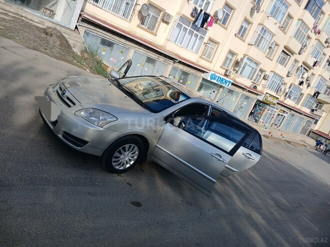 Toyota Corolla 2005, 167,000 km - 1.4 л - Bakı