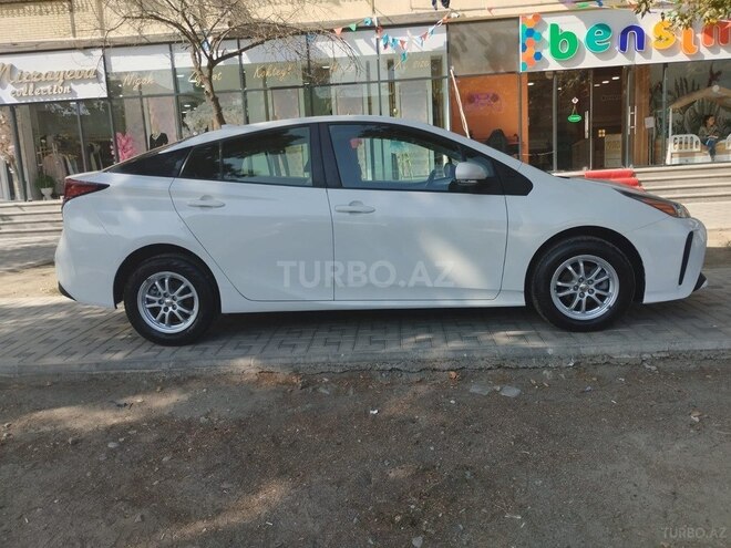 Toyota Prius 2019, 97,000 km - 1.8 л - Bakı