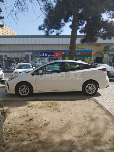 Toyota Prius 2019, 97,000 km - 1.8 л - Bakı