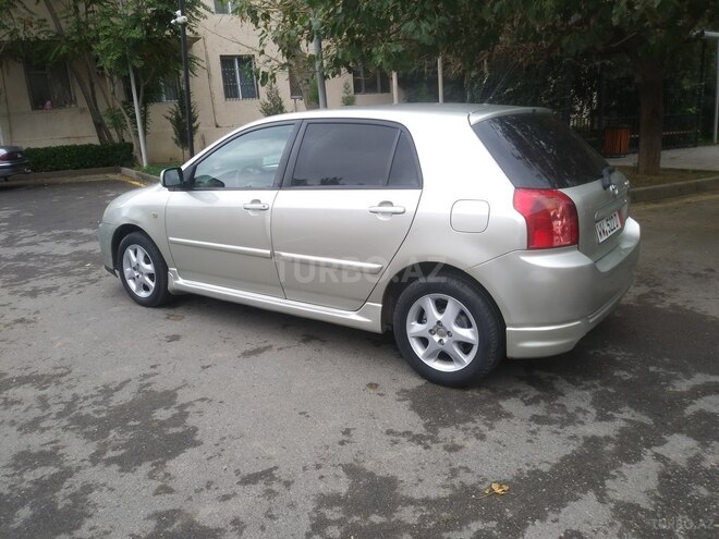 Toyota Corolla 2006, 244,000 km - 1.4 l - Bakı