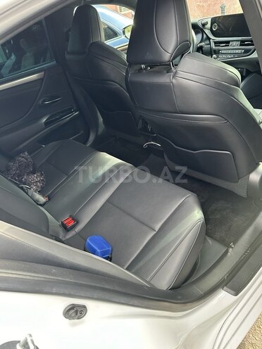 Lexus ES 300h 2021, 41,000 km - 2.5 l - Bakı