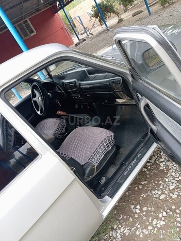 GAZ 31105 2004, 300,000 km - 2.4 l - Ağsu