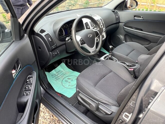 Hyundai i30 2008, 248,900 km - 1.6 l - Bakı