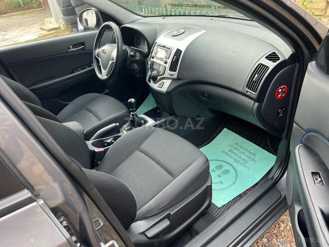 Hyundai i30 2008, 248,900 km - 1.6 l - Bakı