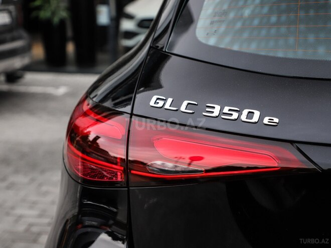 Mercedes GLC 350 e 4MATIC+-6