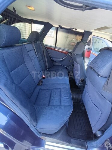 Mercedes C 200 1997, 540,000 km - 2.0 l - Qobustan