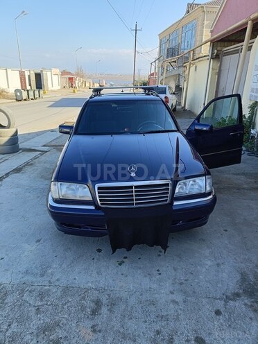 Mercedes C 200 1997, 540,000 km - 2.0 l - Qobustan