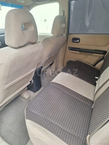 Nissan X-Trail 2006, 183,000 km - 2.5 л - Xırdalan