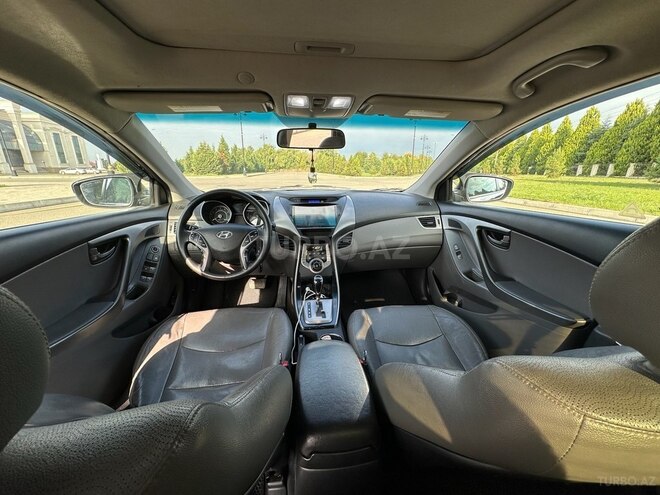 Hyundai Elantra 2012, 305,000 km - 1.8 l - Ağdaş