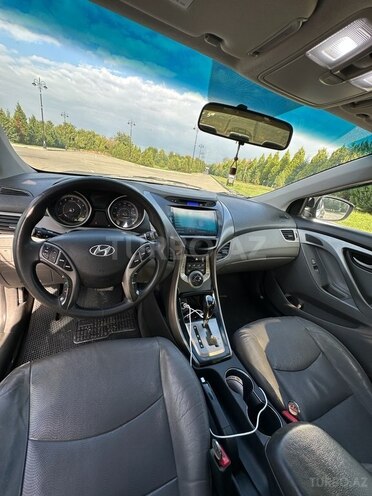Hyundai Elantra 2012, 305,000 km - 1.8 l - Ağdaş
