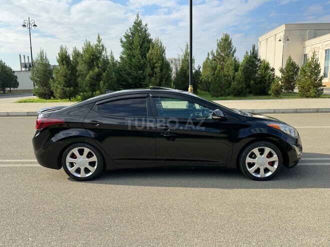 Hyundai Elantra 2012, 305,000 km - 1.8 l - Ağdaş