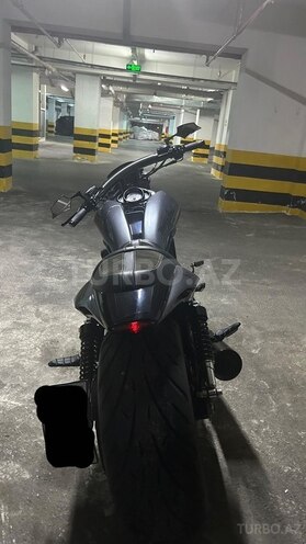 Harley-Davidson Night Rod-10