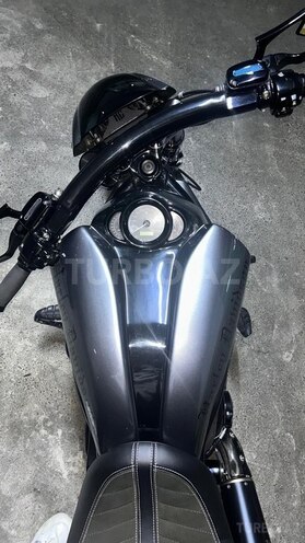 Harley-Davidson Night Rod-8