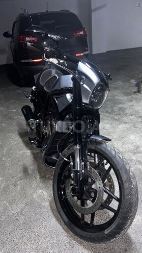 Harley-Davidson Night Rod-2