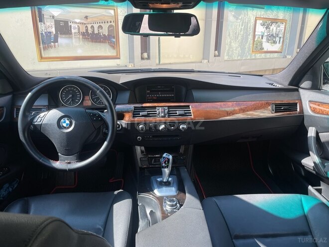 BMW 523 2009, 270,000 km - 2.5 л - Bakı