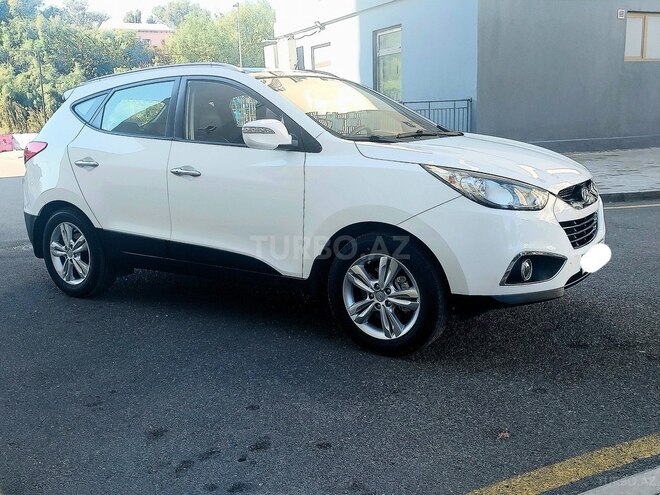 Hyundai ix35 2013, 166,000 km - 2.0 л - Bakı