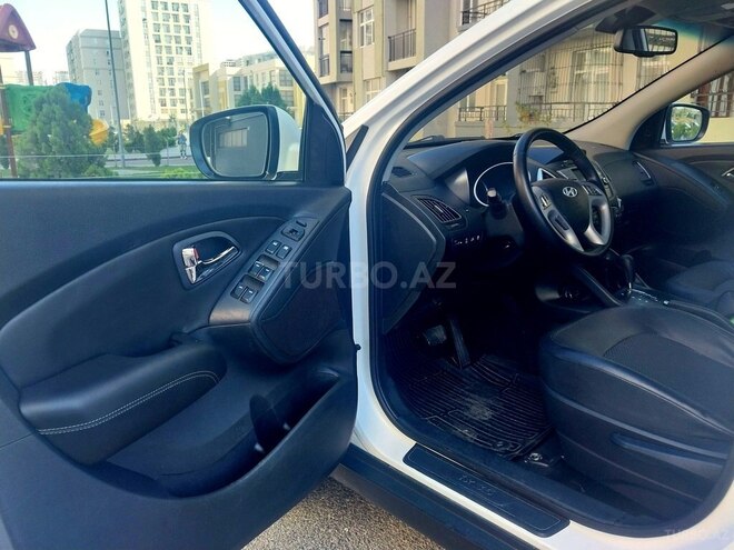 Hyundai ix35 2013, 166,000 km - 2.0 л - Bakı