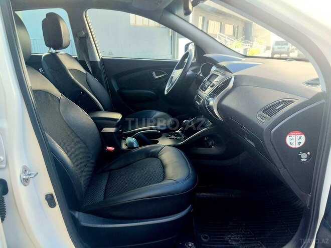 Hyundai ix35 2013, 166,000 km - 2.0 л - Bakı