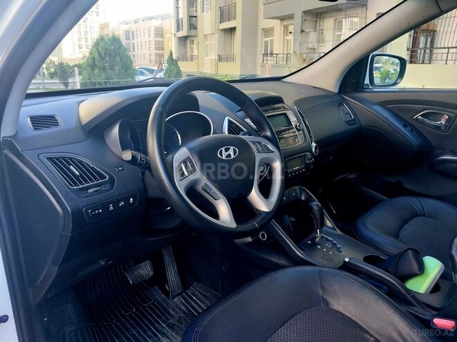 Hyundai ix35 2013, 166,000 km - 2.0 л - Bakı