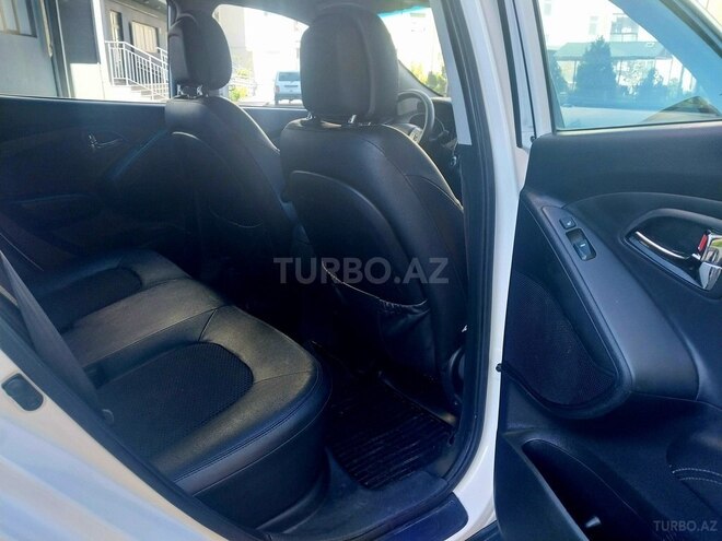 Hyundai ix35 2013, 166,000 km - 2.0 л - Bakı