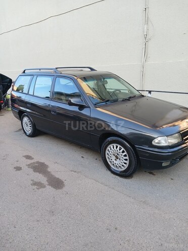 Opel Astra 1993, 300,450 km - 1.6 l - Bakı