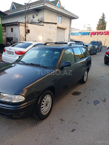 Opel Astra 1993, 300,450 km - 1.6 l - Bakı