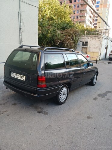 Opel Astra 1993, 300,450 km - 1.6 l - Bakı