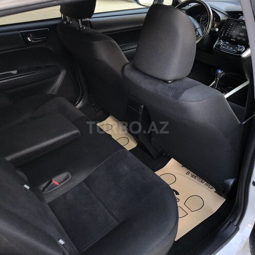 Toyota Corolla Fielder 2019, 130,000 km - 1.5 л - Bakı