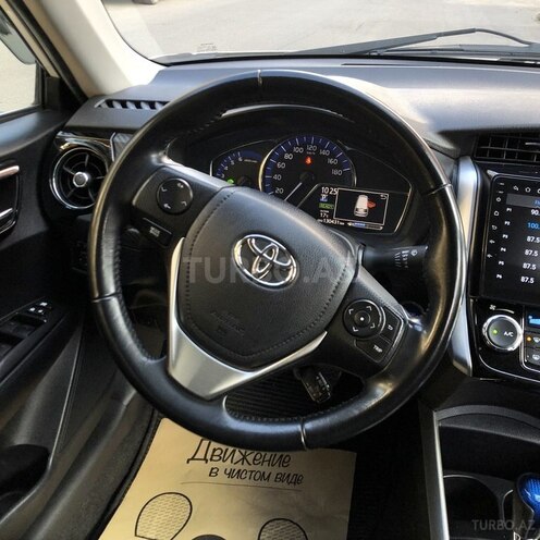 Toyota Corolla Fielder 2019, 130,000 km - 1.5 л - Bakı