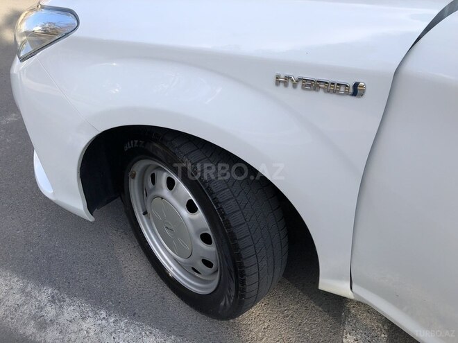 Toyota Corolla Fielder 2019, 130,000 km - 1.5 л - Bakı