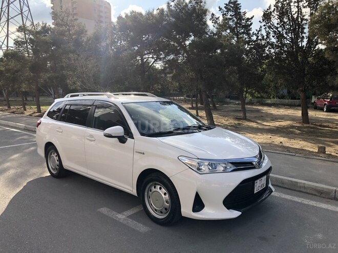 Toyota Corolla Fielder 2019, 130,000 km - 1.5 л - Bakı