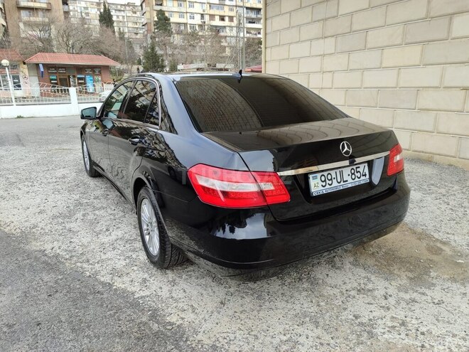 Mercedes E 220 d 2009, 240,000 km - 2.2 l - Bakı