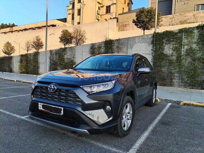 Toyota RAV4 2021, 17,600 km - 2.0 l - Bakı