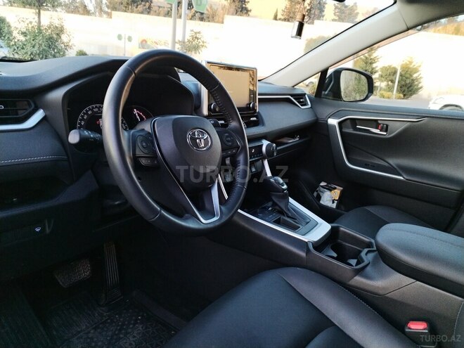 Toyota RAV4 2021, 17,600 km - 2.0 l - Bakı