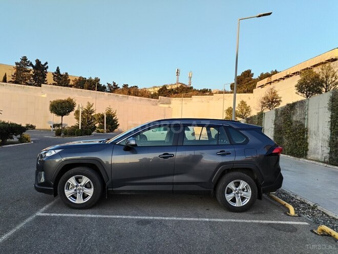 Toyota RAV4 2021, 17,600 km - 2.0 l - Bakı