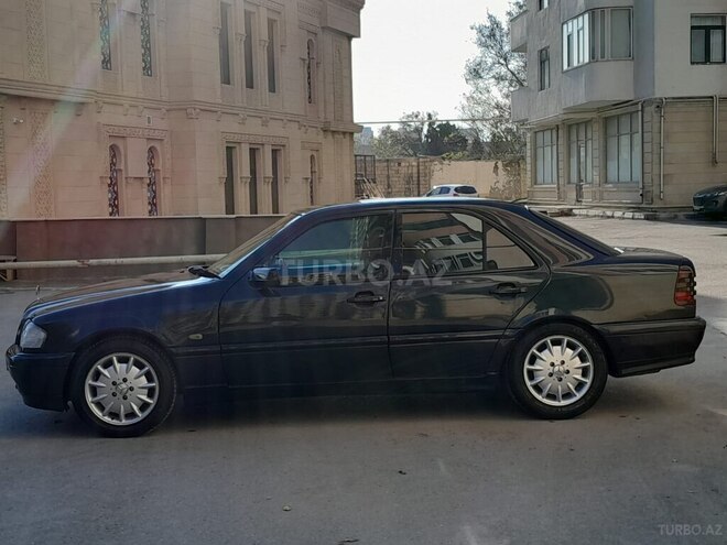 Mercedes C 220 d 2000, 360,000 km - 2.2 l - Bakı