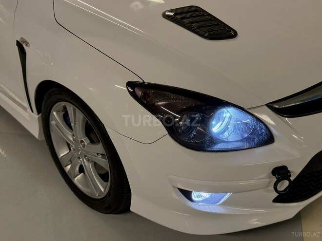 Hyundai i30 2009, 280,000 km - 1.6 л - Gəncə